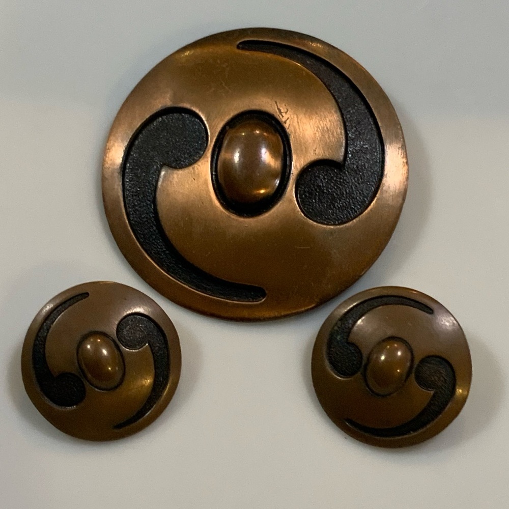 Brooch Pin Earrings Clip Yin Yang Copper Tone Set Lot #N-17